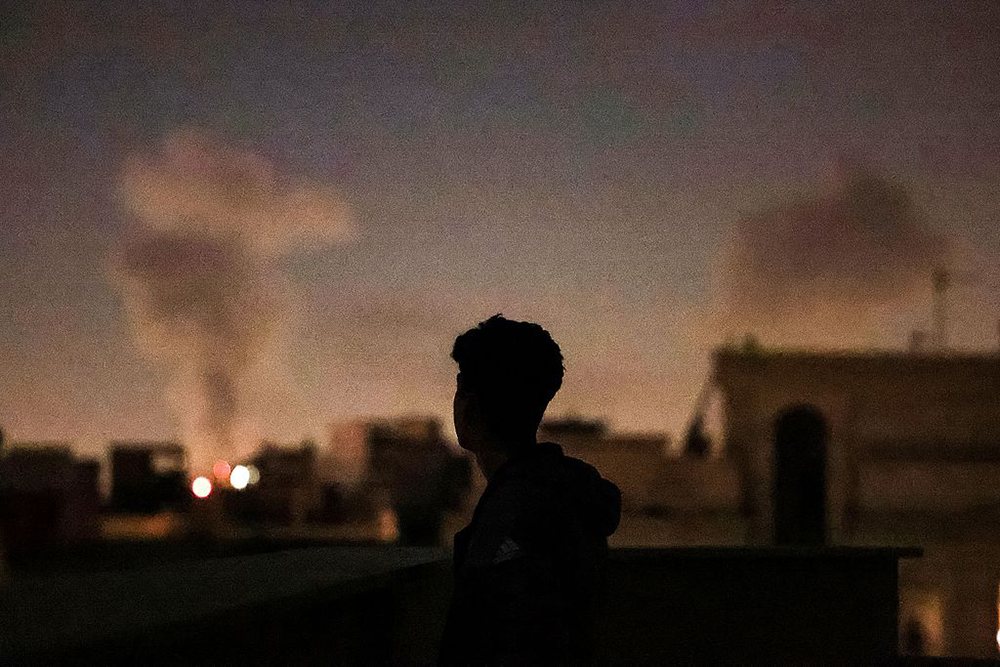 无论结局如何，美以侵略伊朗对世界格局的影响或超过俄乌冲突